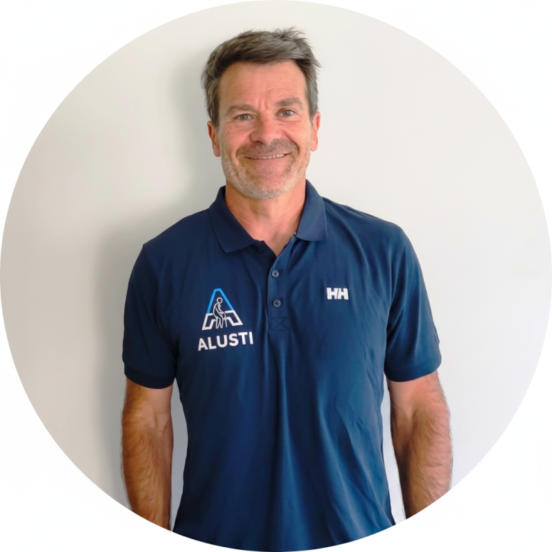 Josu Alustiza Navarro, Fisioterapeuta, creador del Test Alusti
